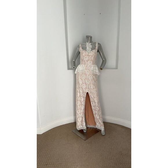 Unbraded  Sleeveless Peplum Maxi Lace  White Dress  Made In Italy Size S - Picture 12 of 12